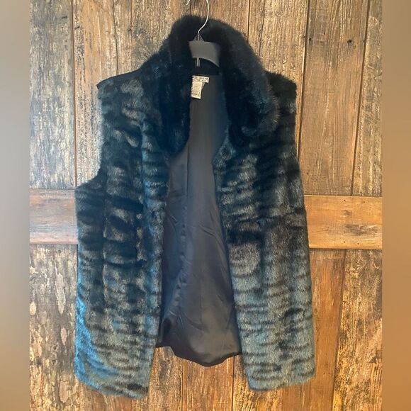 Albert Makali Sz L Elegant Black Green Tint Faux Funky Fun Fur Sleeveless Vest - Picture 5 of 11